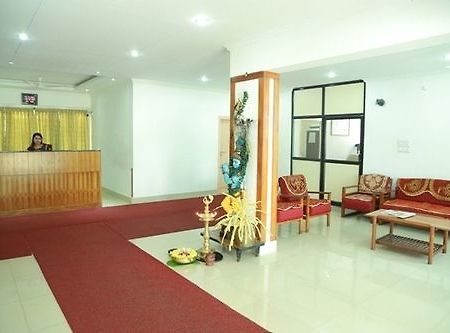 Ktdc Nandanam Guruvayoor Hotell Guruvāyūr Exteriör bild