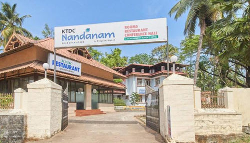 Ktdc Nandanam Guruvayoor Hotell Guruvāyūr Exteriör bild